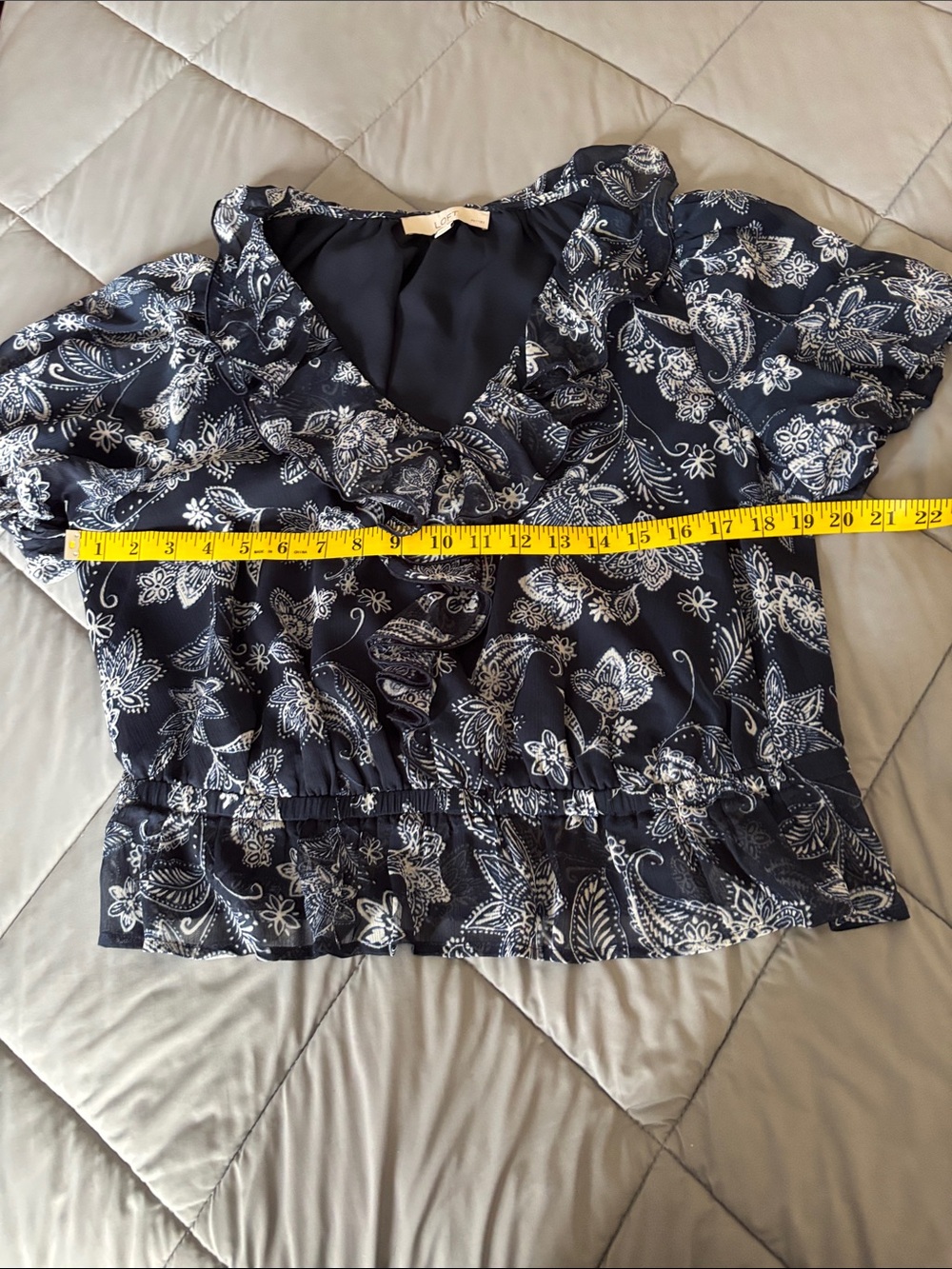 LOFT blouse - Picture 6 of 7